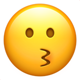 faccina che bacia as rendered by Apple